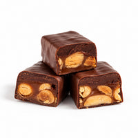 Nostalgia Bar Collection cross-section showing roasted nuts, fleur de sel caramel and ganache